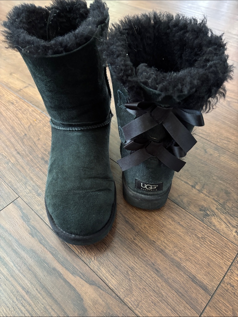 UGG Black Bailey Bow